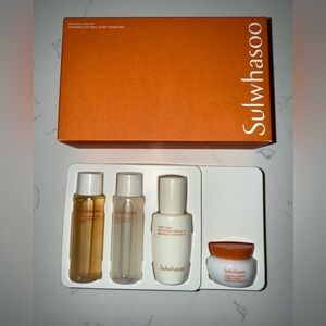 Sulwhasoo Essential Daily Routine Kit (4 Items) Anti Wrinkle Moisturizing